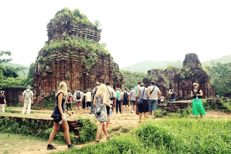 my son sanctuary tour from danang