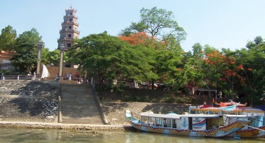 song huong hue tour