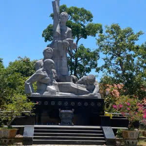 My Lai Massacre Private Tour from Da Nang or Hoi An | Premium Travel Vietnam
