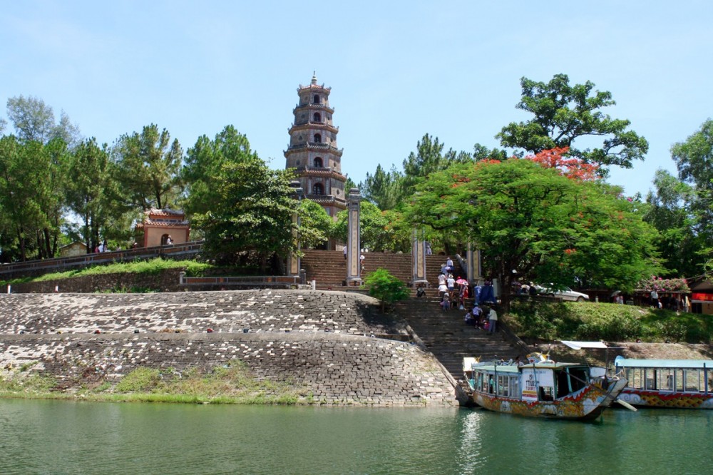 hue motorbike tour