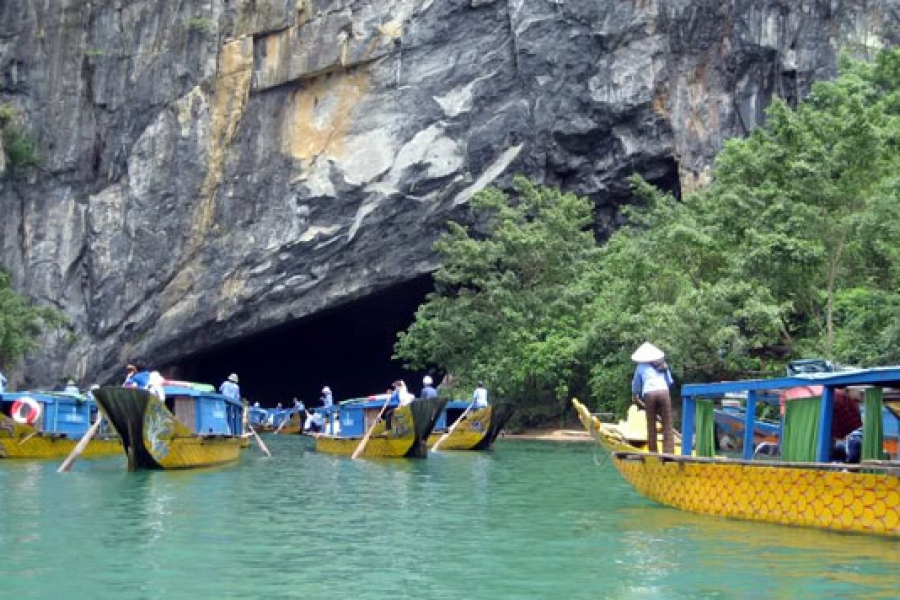 phong nha cave tours