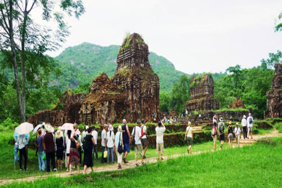 small group my son sanctuary tour from hoi an