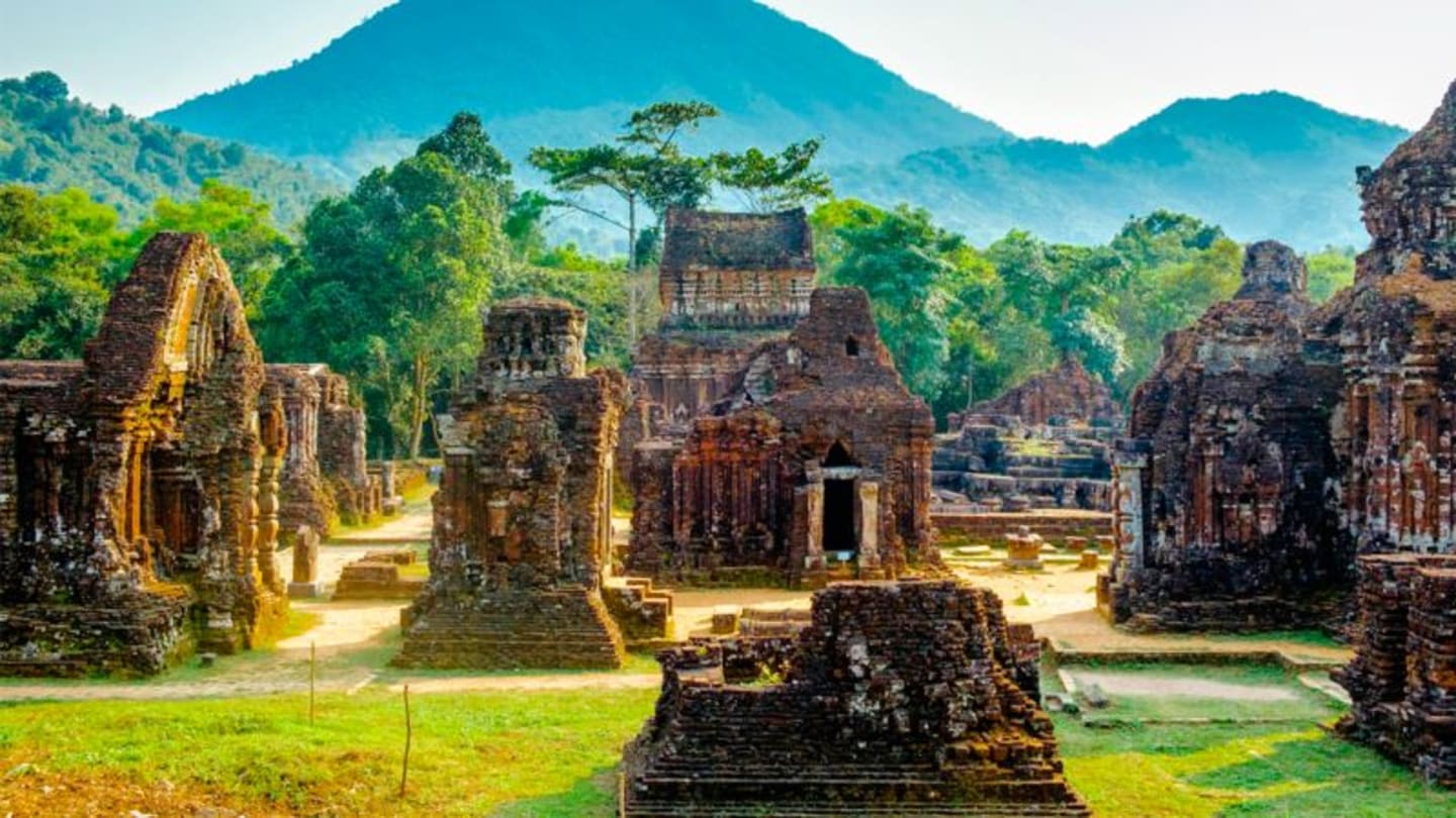 Small Group My Son Sanctuary Tour from Hoi An