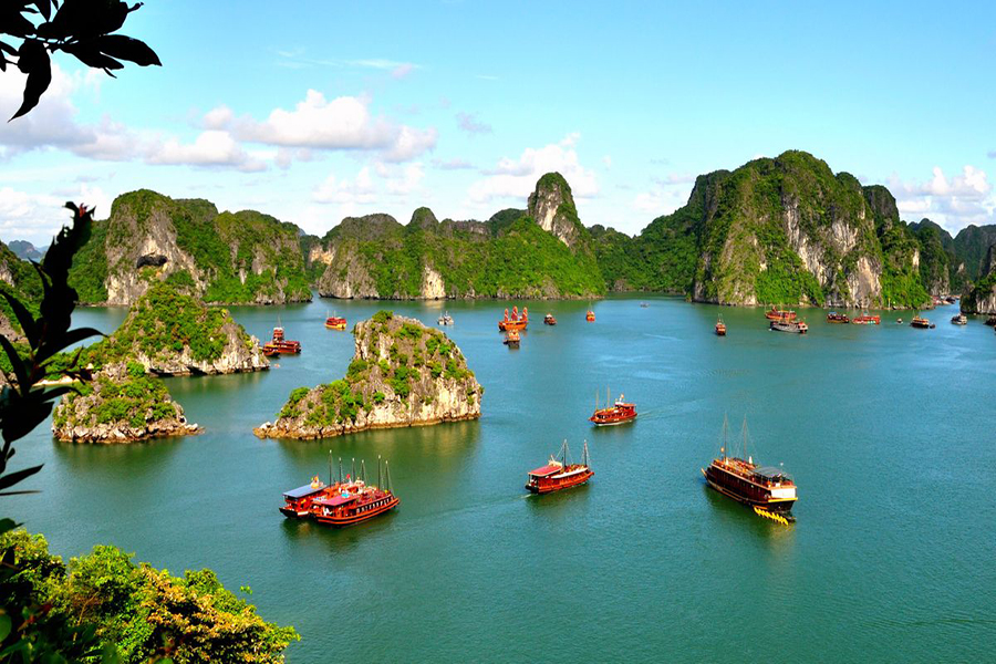 vietnam tour package from singapore